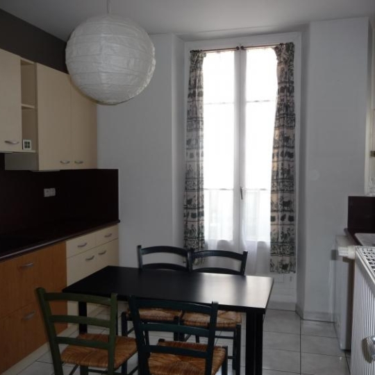  Annonces CHIROLLES : Apartment | GRENOBLE (38000) | 114 m2 | 1 300 € 